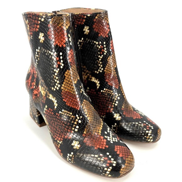 Steve Madden “Darma” Snake Print Block Heel Boots SZ 7.5 - Picture 2 of 11